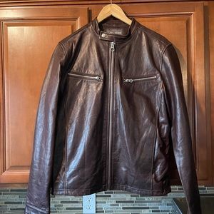 Mens Slate and Stone leather jacket. Brown. Size small